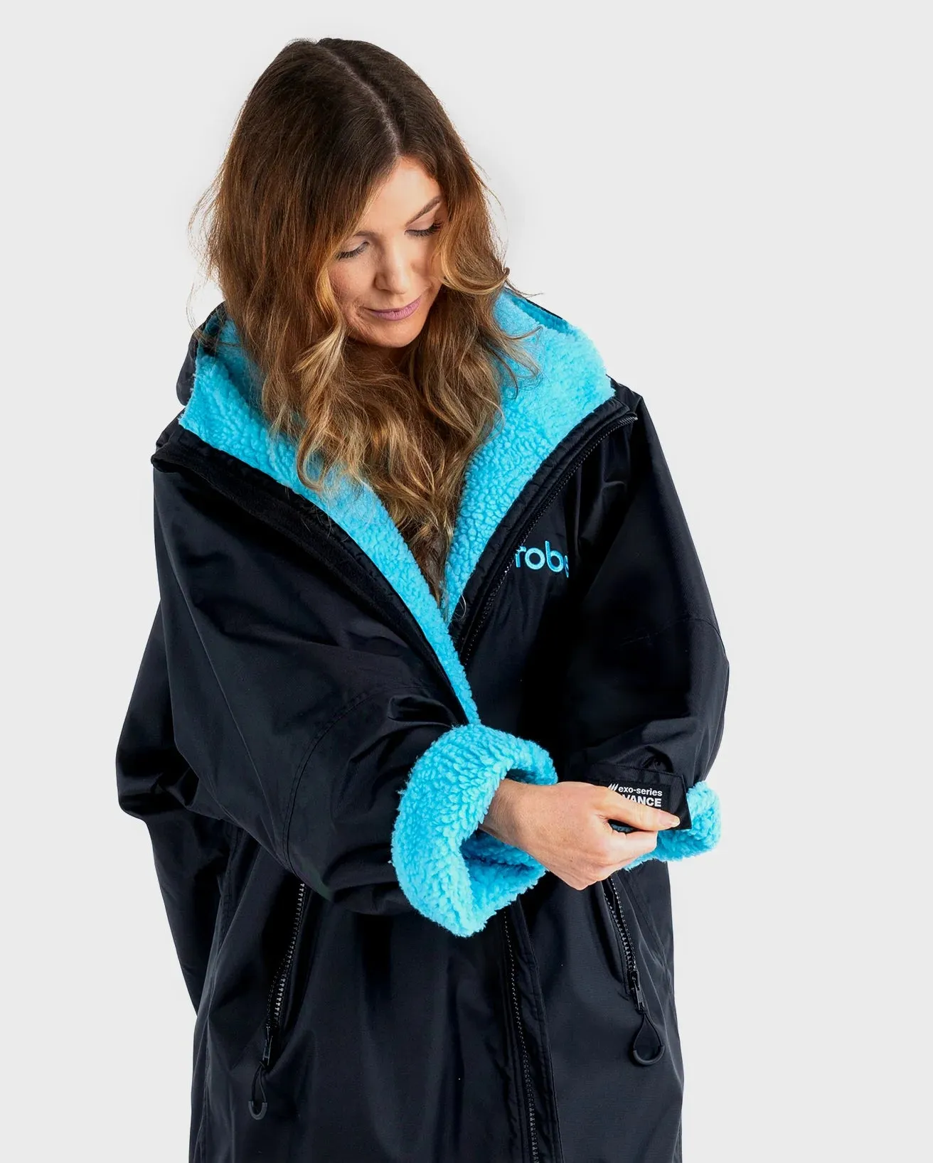 Advance Long Sleeved in Black & Blue