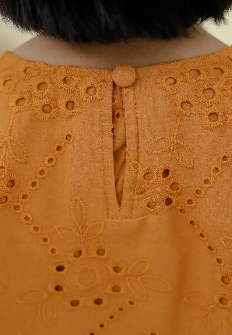 Bersatu Girl (Tangerine)