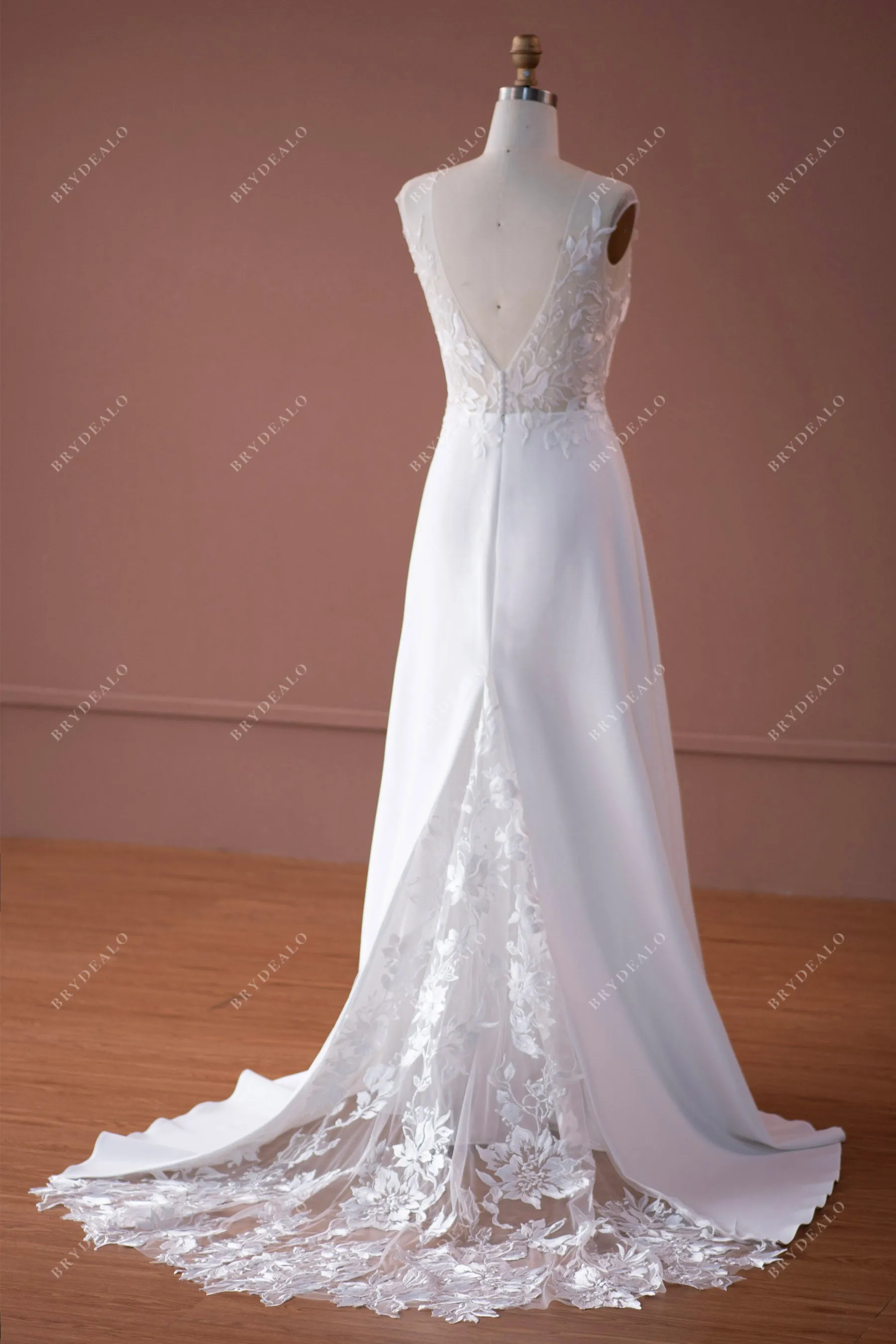 Elegant Cap Sleeve Lace Crepe Mermaid Spring Fall Bridal Gown