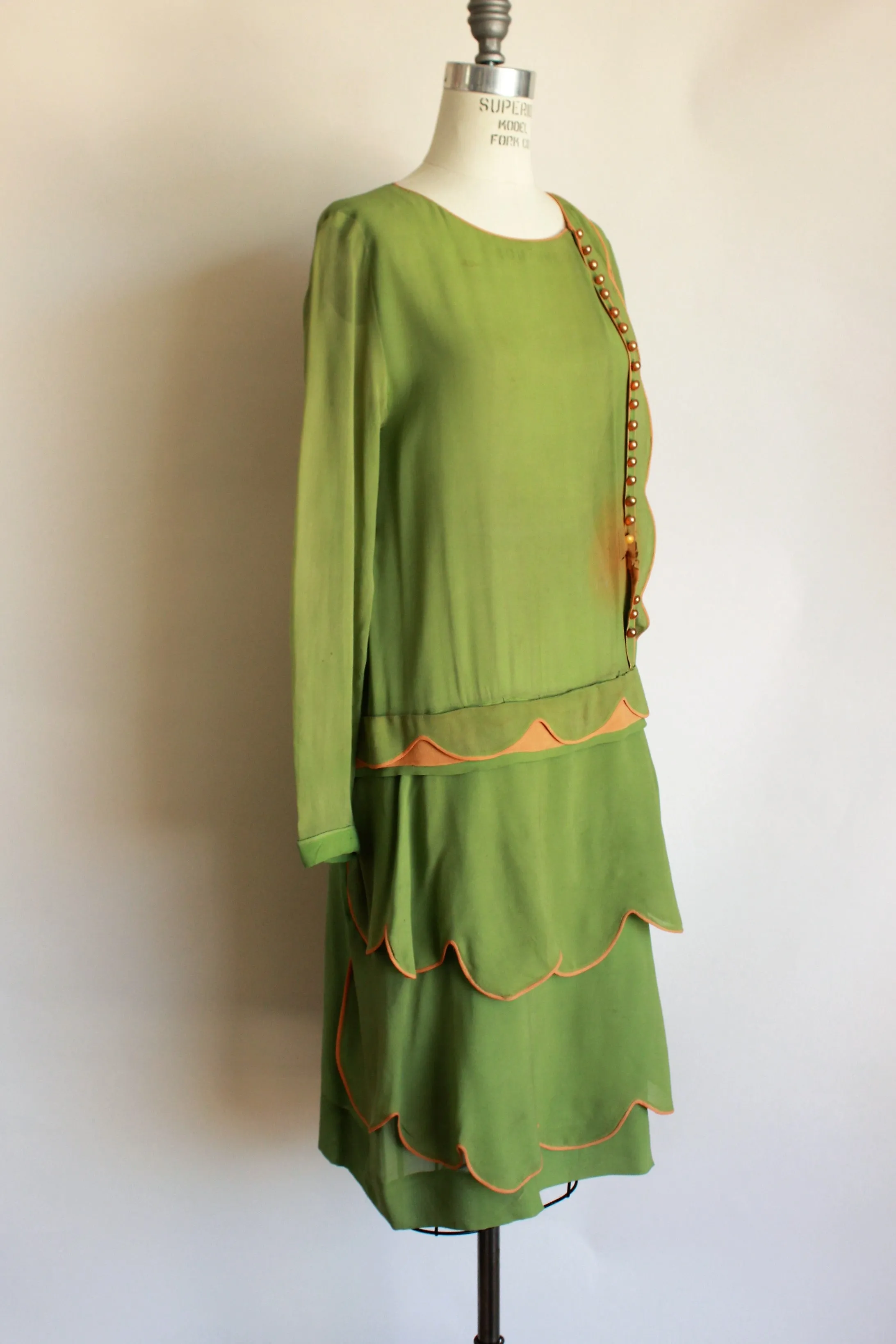 Vintage 1920's Green Silk Chifon Dress