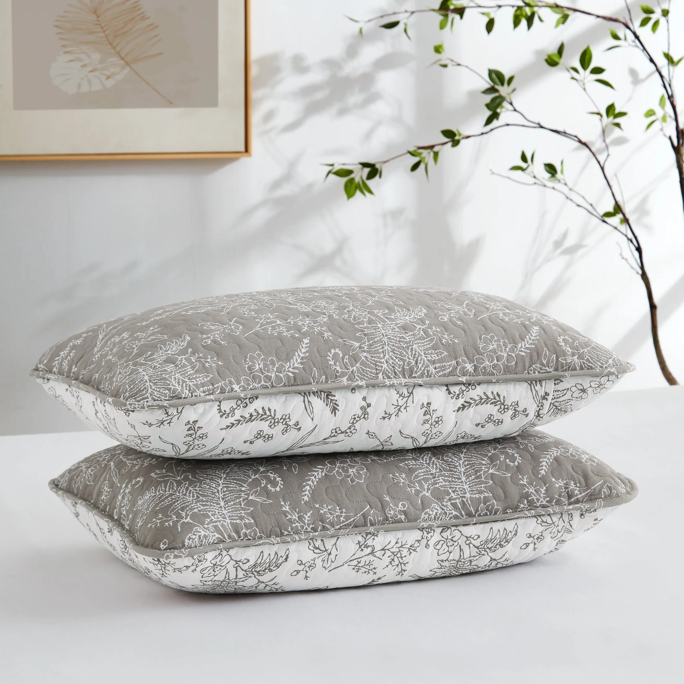 Winter Brush Reversible Quilt Set